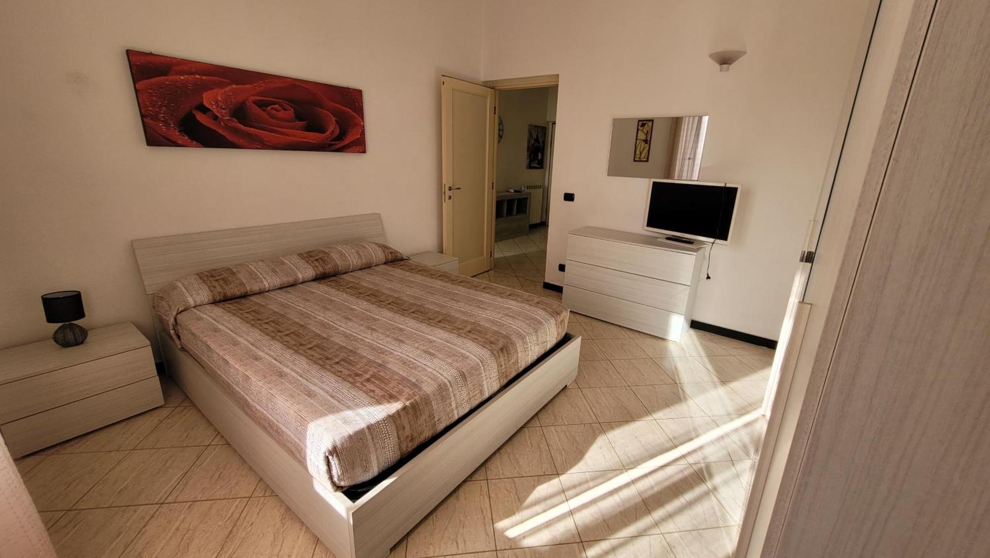 Bacio Del Sole Apartment วาโด ลีกูเร ภายนอก รูปภาพ